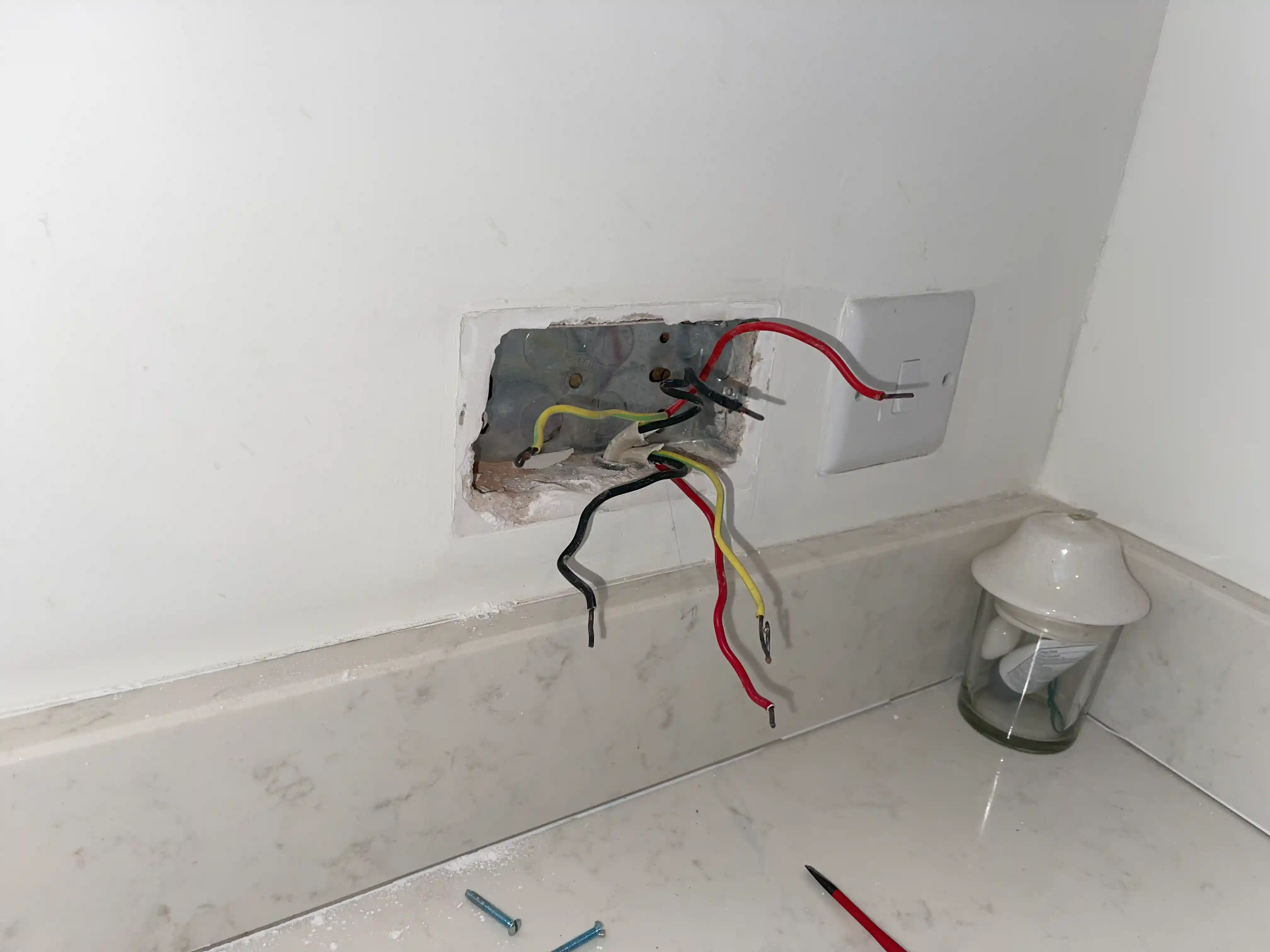 Emergency Electrician Twickenham